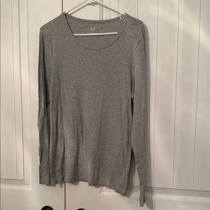 GAP Women's Heather Gray Long Sleeve Tee